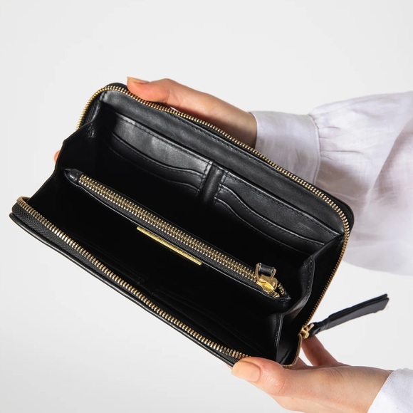 CLEOBELLA TIEGS WOVEN LEATHER ZIP WALLET•BLACK - Picture 2 of 9